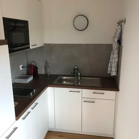 בית נופש Les Moucherons אבאנשס